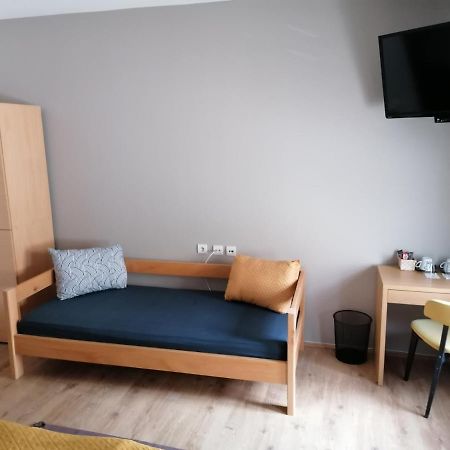 Mon Accommodation Free Parking Ni Exterior foto