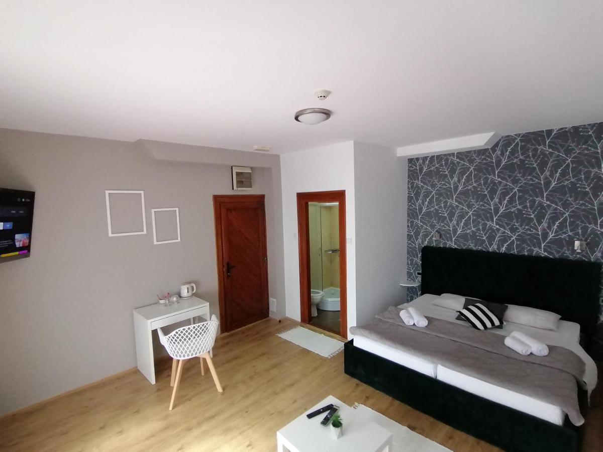Mon Accommodation Free Parking Ni Exterior foto